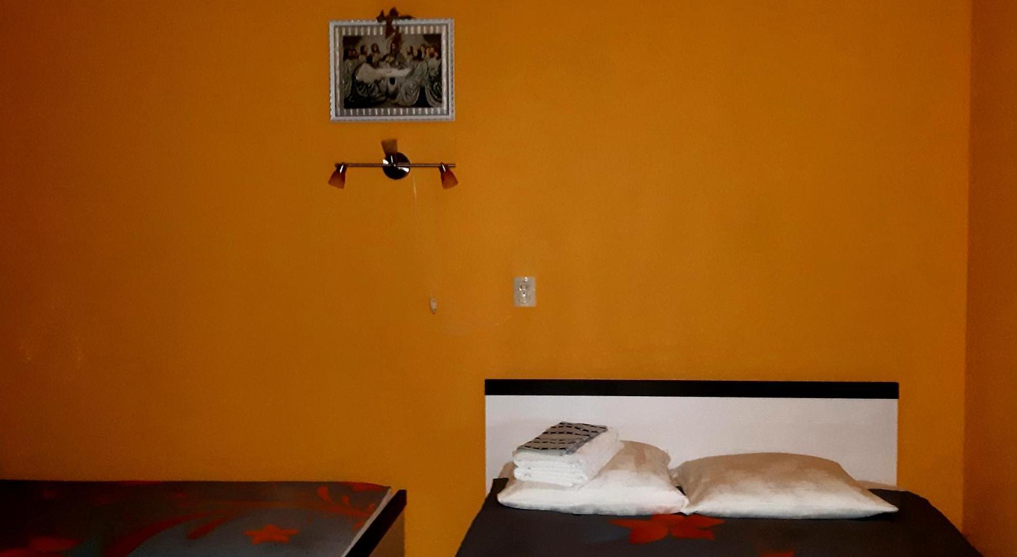 Dacha Podobovets 127 Hotel Quarto foto