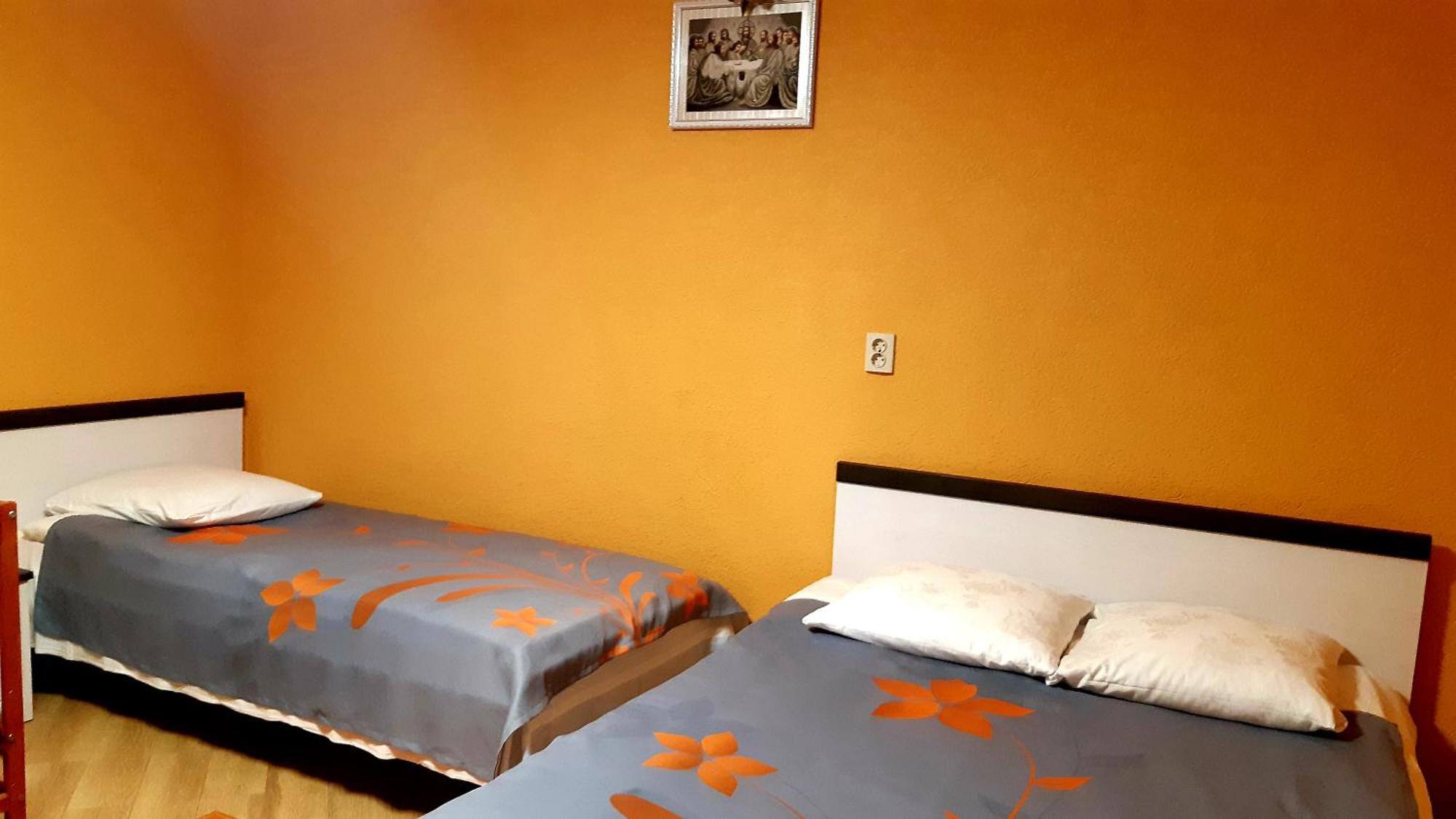Dacha Podobovets 127 Hotel Quarto foto